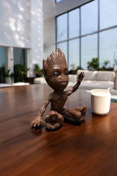 ''Ben Groot!'' Groot Figürü